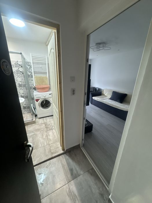 Garsoniera de vanzare