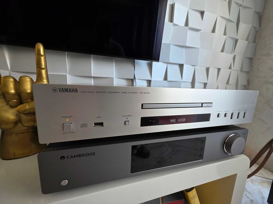 CD Player Yamaha CD-S700 Argintiu