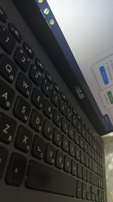 Продам Ноутбук Асус СРОЧНО