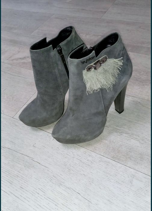 Ботильоны новые! Италия!Джанни Версаче!