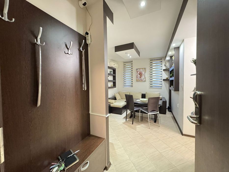 Продава се Тристаен апартамент в к.к. Слънчев бряг - 75 кв.м за 796 €/кв.м - Снимка #10