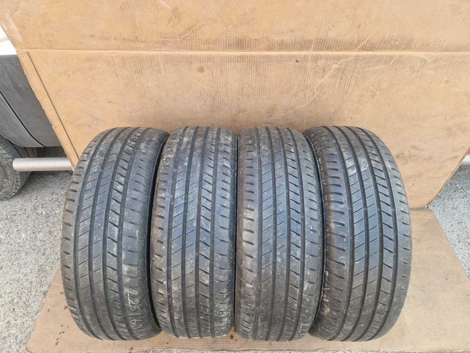 4 Bridgestone R18 225/60 Летни гуми  DOT4717