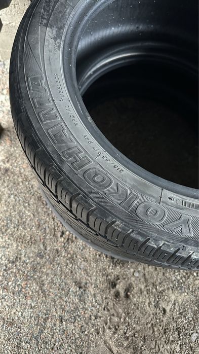 Yokohama r17 размер 215 55