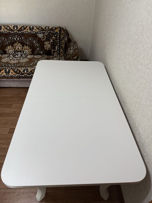 Стол Пегас белый, новый