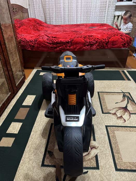 Detskiy moshina mototsikl