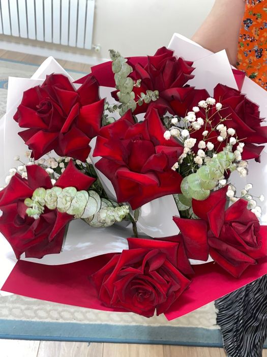 Букет бугінгі свежий