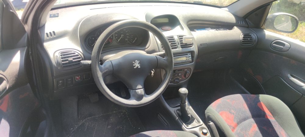 На части Peugeot 206 / Пежо 206 1.4 75 к.с.