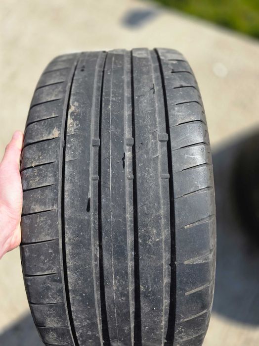 Гуми Bridgestone 255/40/r19 летни