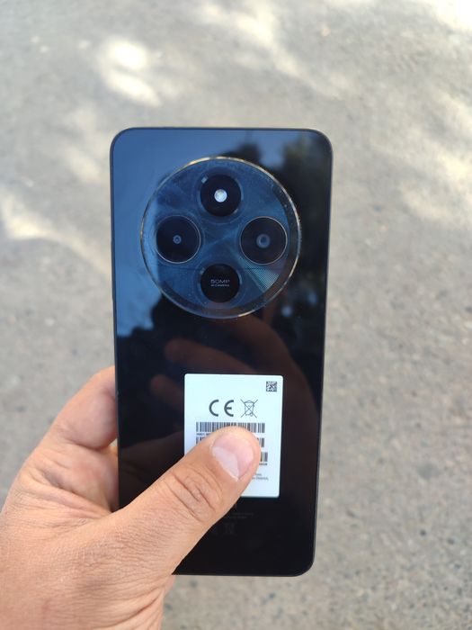 Redmi 14c, 8/256gb sotladi.