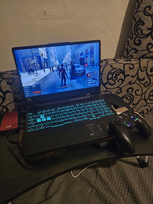 ASUS TUF A15 Ryzen 7 4800H / 16GB RAM / GTX 1650Ti