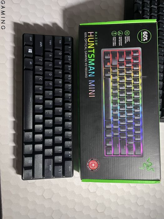 Razer Huntsman Mini (modat) switchuri red