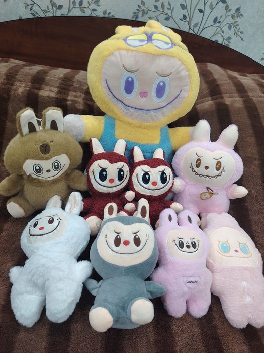 Срочно продаю мягкий игрушки ЛАБУБУ