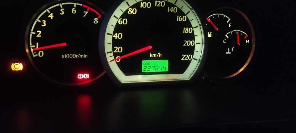 Lasetti 1.8 kamplek matot qlngan