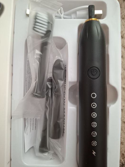 Електрическа четка за зъби