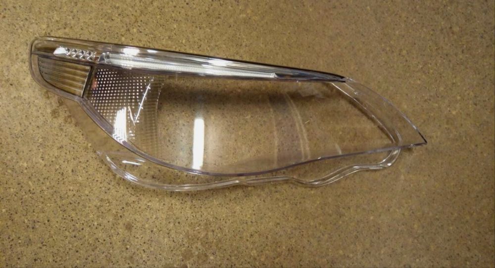 Sticle far xenon Bmw e60 non facelift 2006+