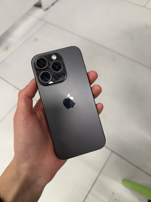 Продаю Айфон 15 про/ Iphone 15 pro