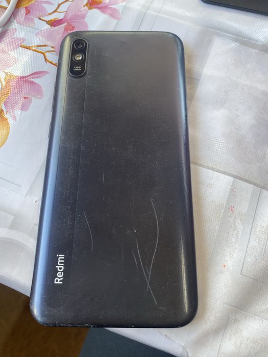 Продам телефон Redmi 9A 2/32gb