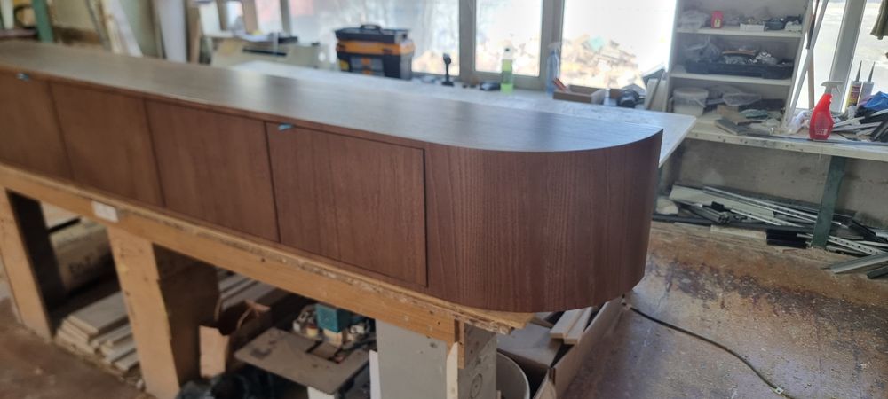 Тв тумба подвесная шпон дуба