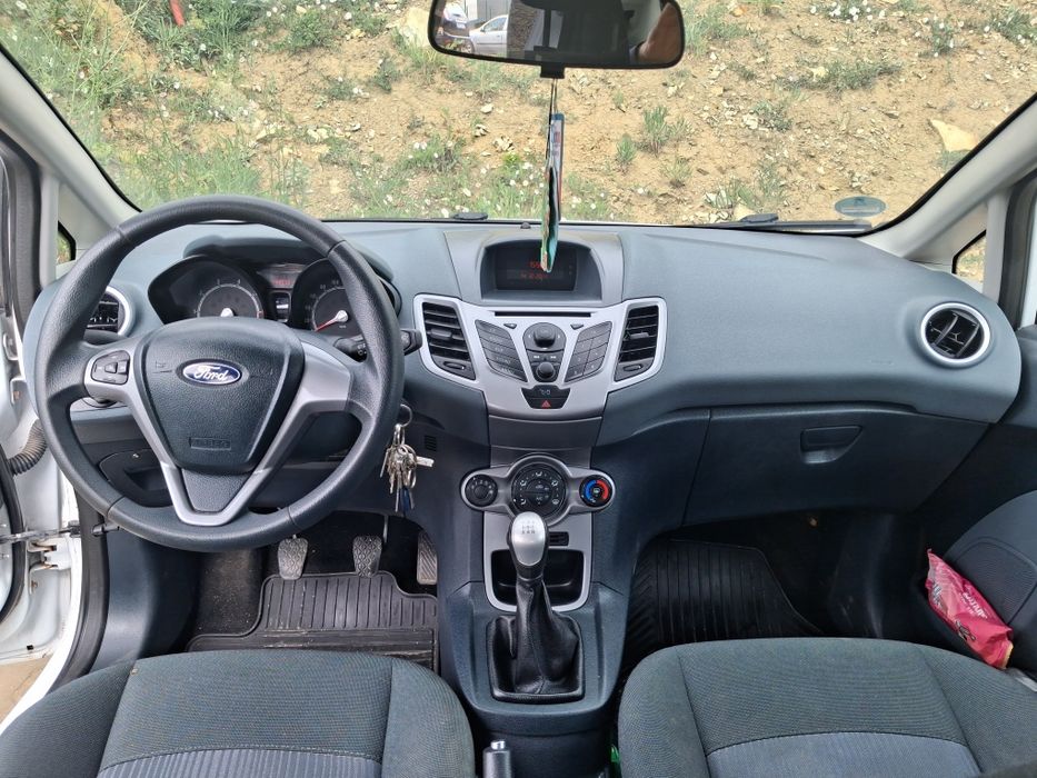 Ford fiesta 12 benzina