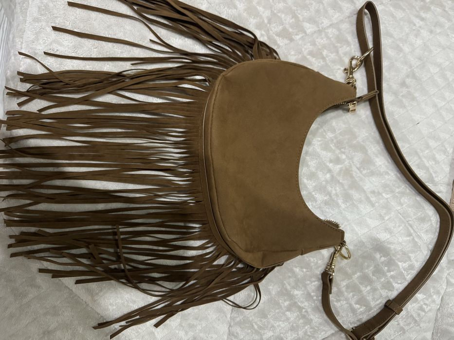 Чанта с реснички от велур