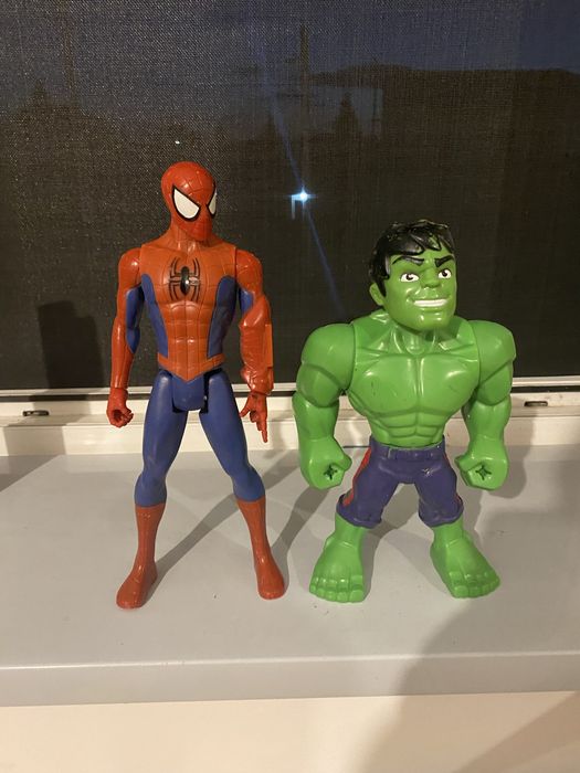 Figurine supereroi