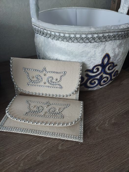 Продам калта ,сәукеле сырға салуга