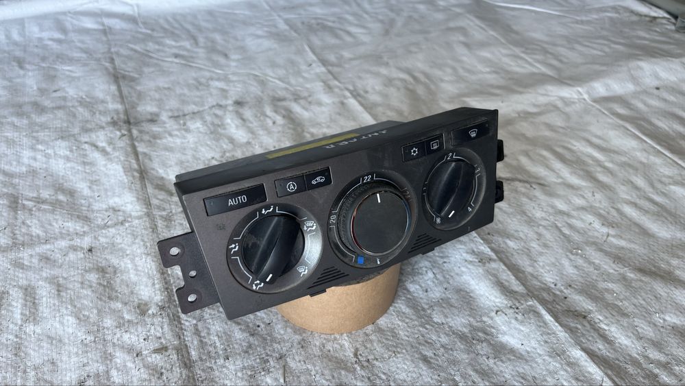 Панел климатик Opel Antara 2006-