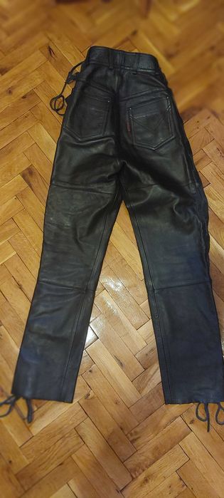 Дамски моторджийски кожен екип Harro- 38 номер