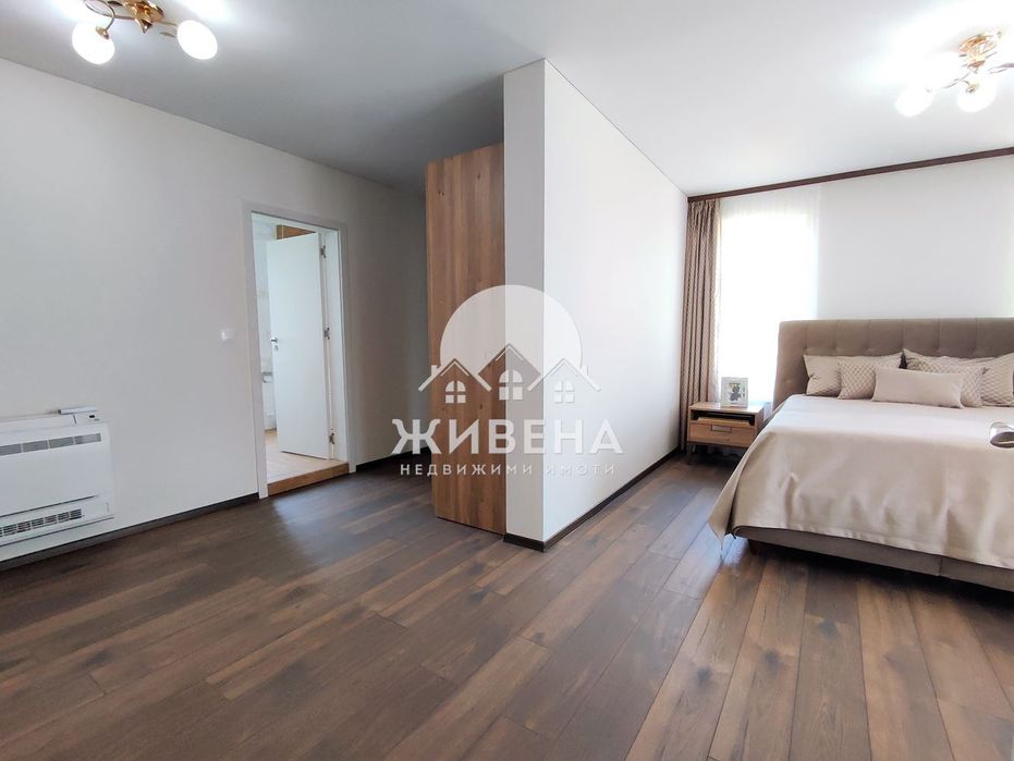 Триетажна къща в м-т Ален Мак, РЗП 270 кв.м