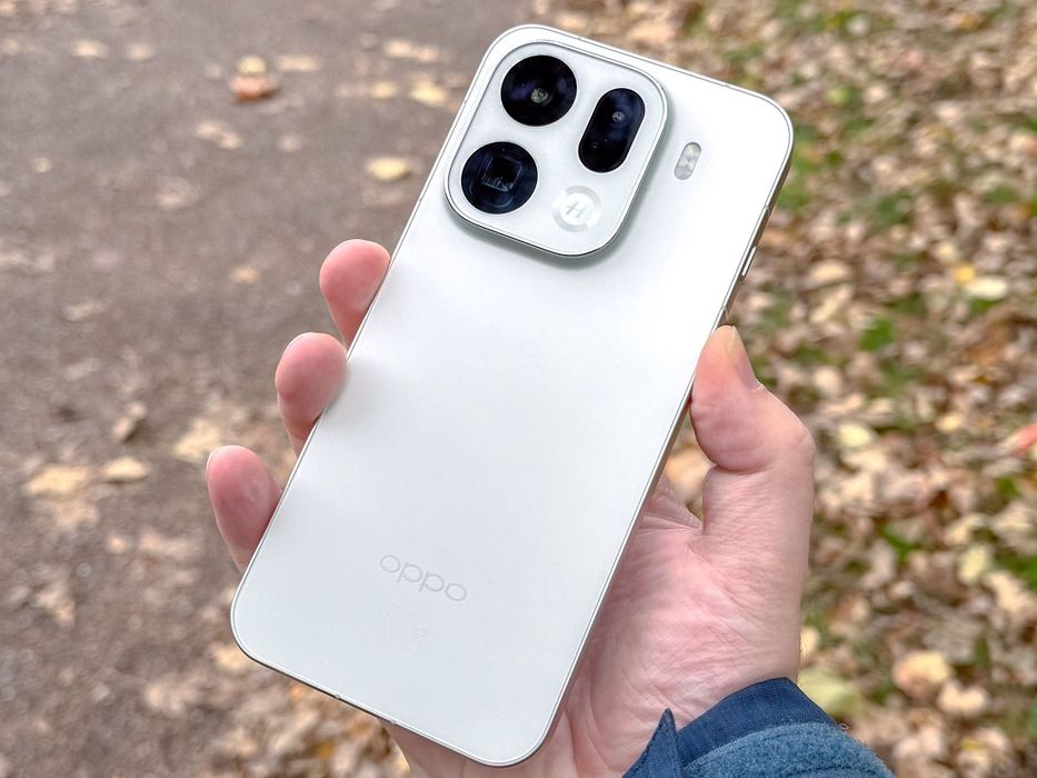 Vând sau Schimb Oppo X9 Pro White 5G