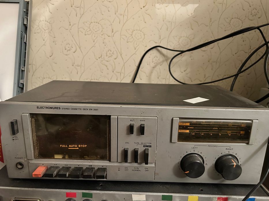 Vând deck electromures