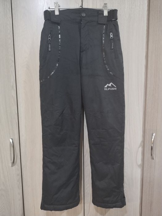 Продаю болоневые штаны на мальчика .