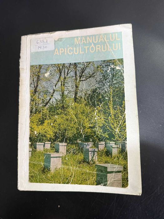 Manualul Apicultorului (1979)