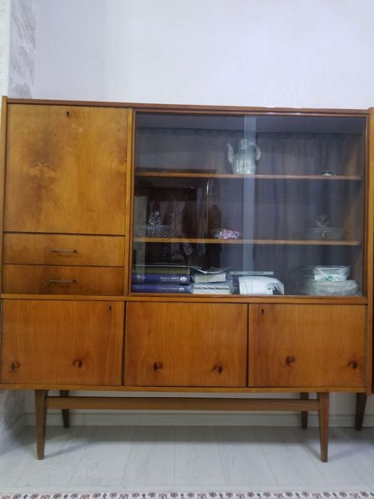 Сервант для посуды