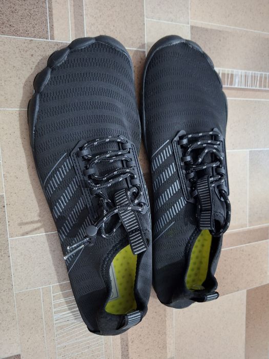 Летние спортивные кросовки