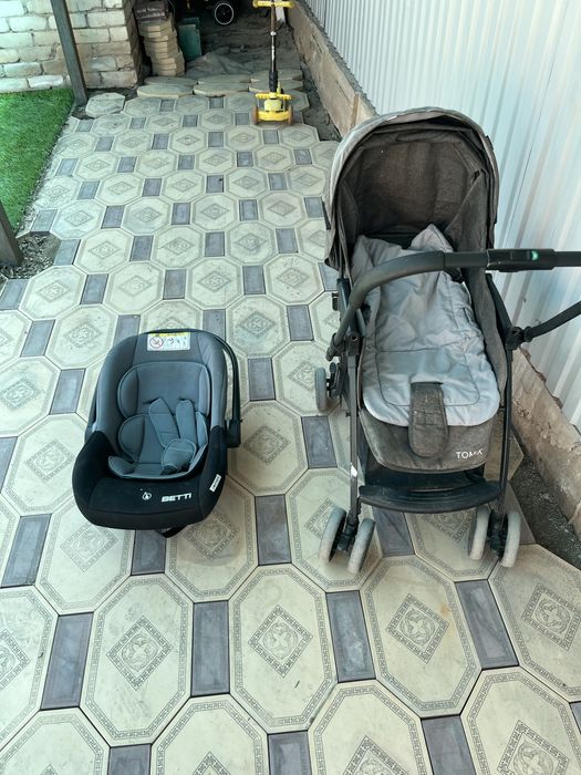 Автолюлька с коляской продам вместе