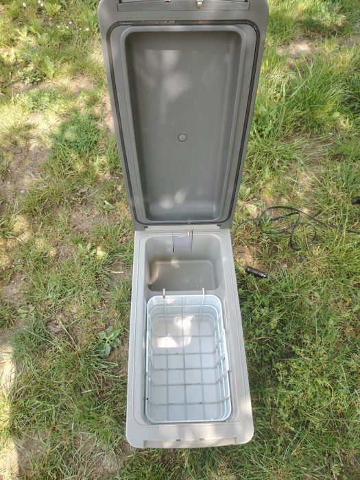 Frigider auto waeco