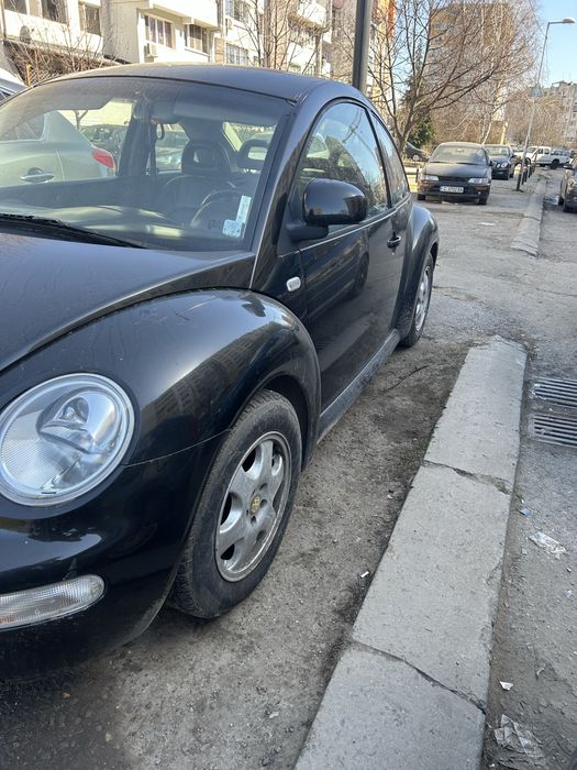 VW New Beetle 2.0 бензин 2000г.