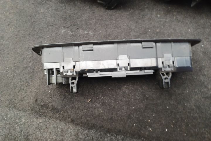 Comanda AC 6J0820043E 6J0820043E Seat Ibiza a 4-a generatie 6J