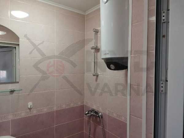 Двустаен апартамент в Колхозен Пазар! 21301822