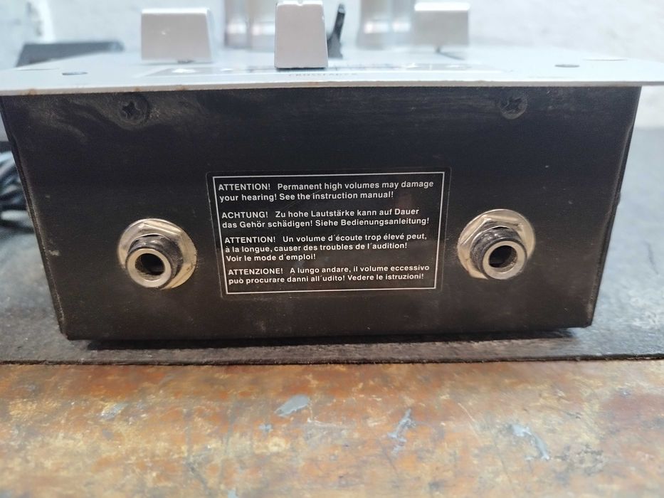 Vand mixer audio 2 canale + microfon