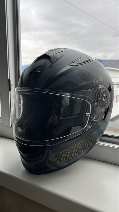 Мото шлем в отличном состоянии