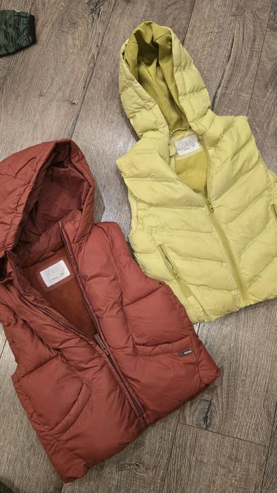 110 см , 4-5 год Zara якета, грейки, елеци и ветровки