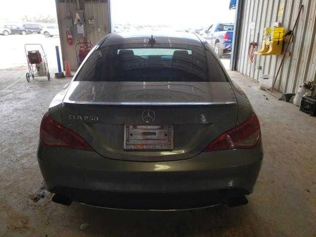 Dezmembrez Mercedes Cla 250 2014 2.0 benzina Automat