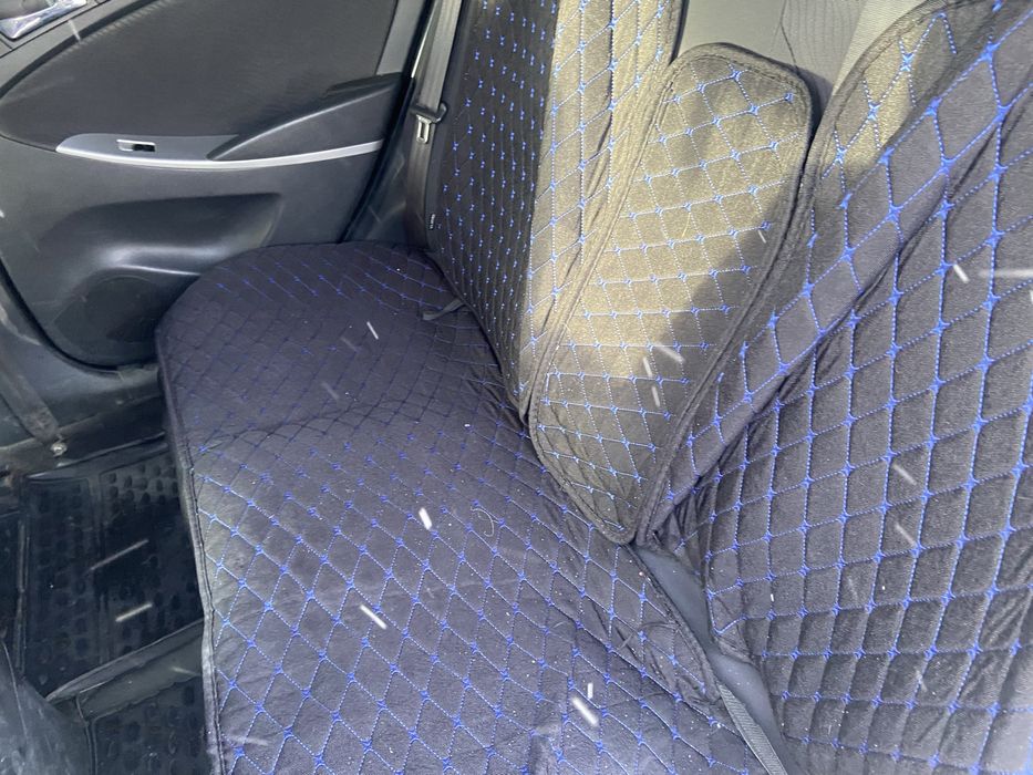 Продам авто чехол отл сост