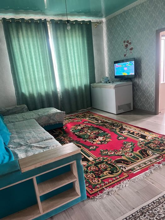 Үй сатылады. Продается дом.