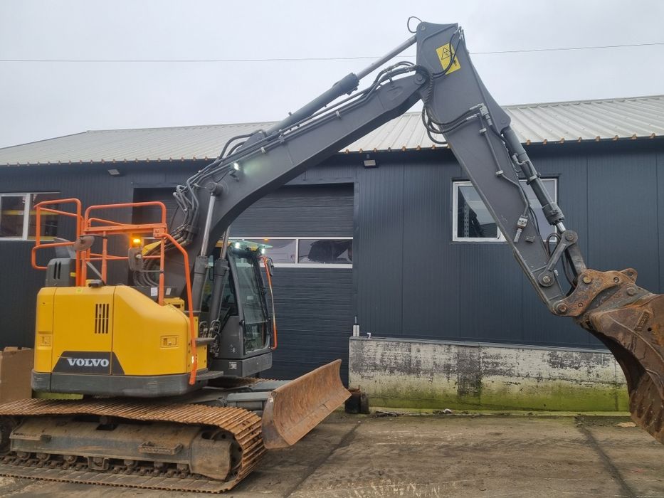Volvo ECR145EL Excavator