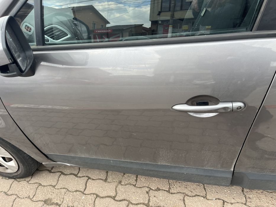 Piese scenic 3 2010 , 15 dci