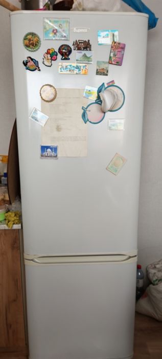 Продам холодильник