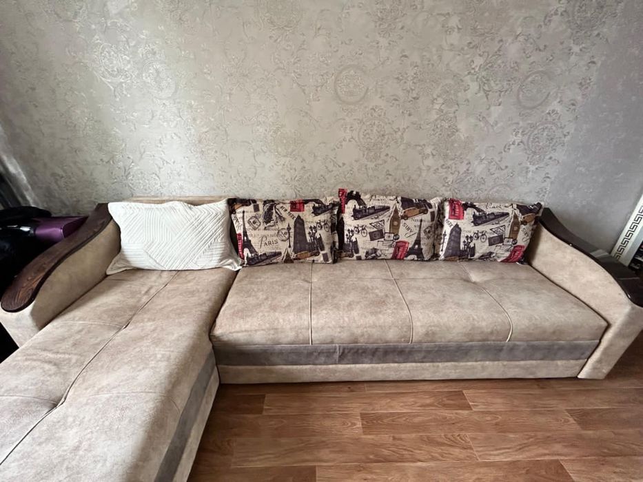 Продам диван раздвижной